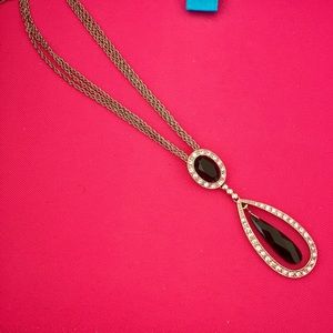 Monet pendant necklace